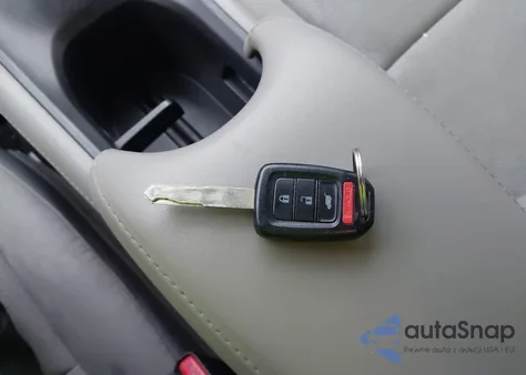 2022 Honda Hr-V Awd Lx z USA, uszkodzony, nr VIN 3CZRU6H38NM732839